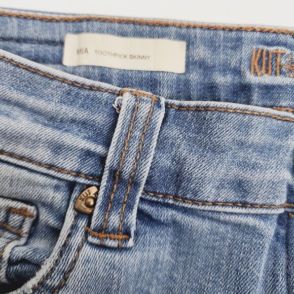 Kut from the Kloth Jeans Womens Size 4 Mia Toothpick Skinny Blue Light Wash KFTK - Picture 9 of 11